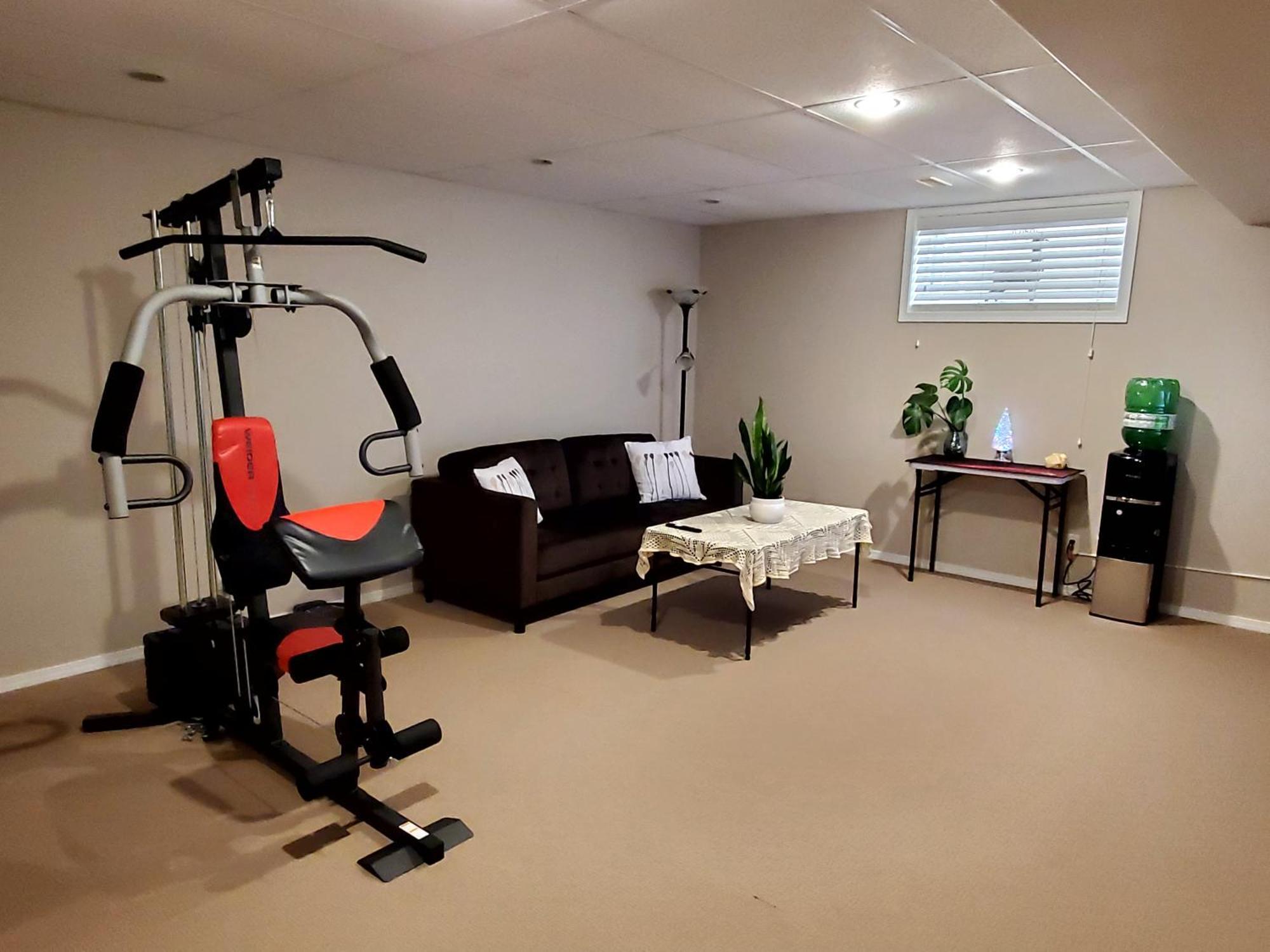 Saskatoon Lashyn Cove Homestay Ngoại thất bức ảnh
