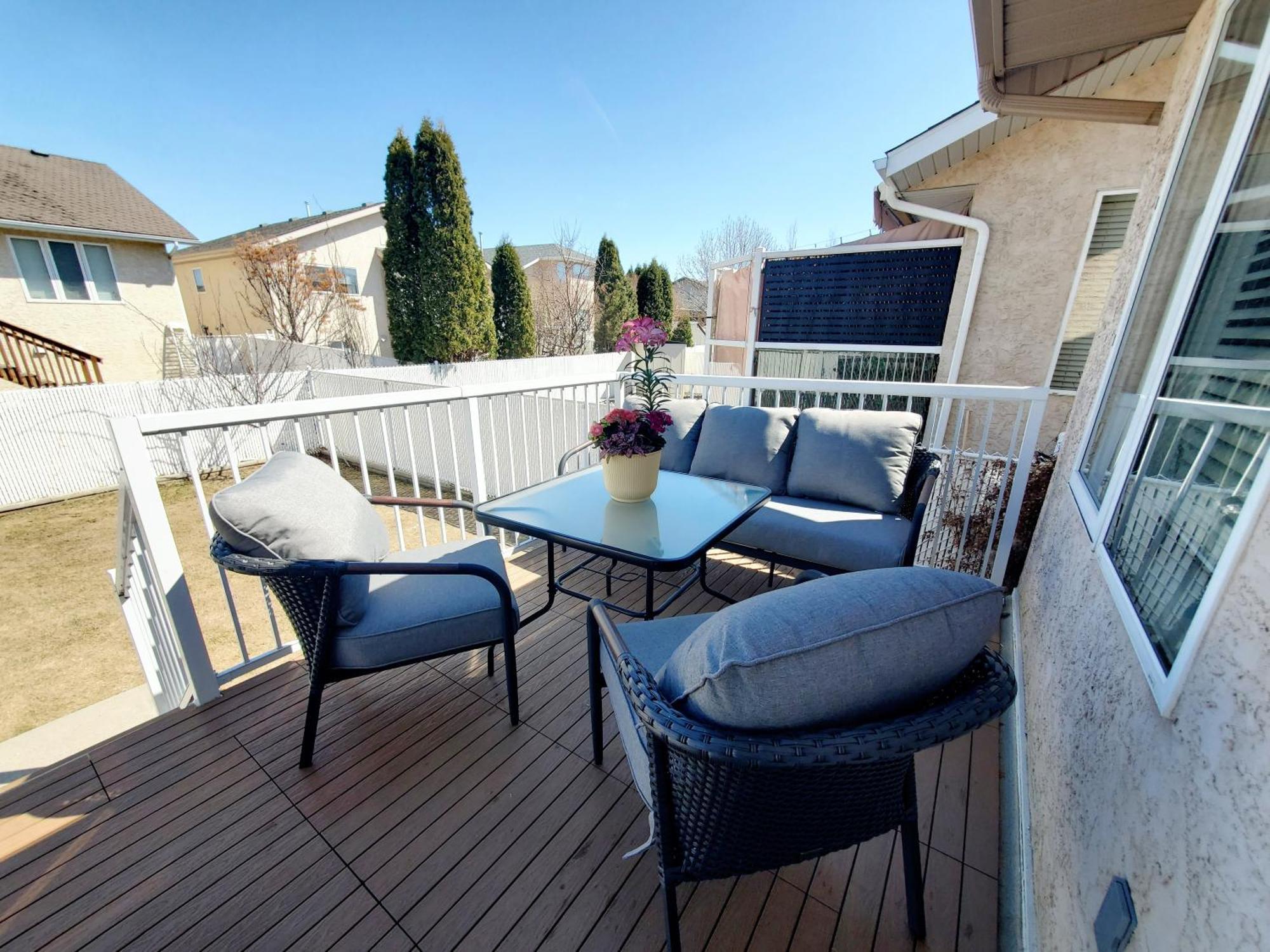 Saskatoon Lashyn Cove Homestay Ngoại thất bức ảnh