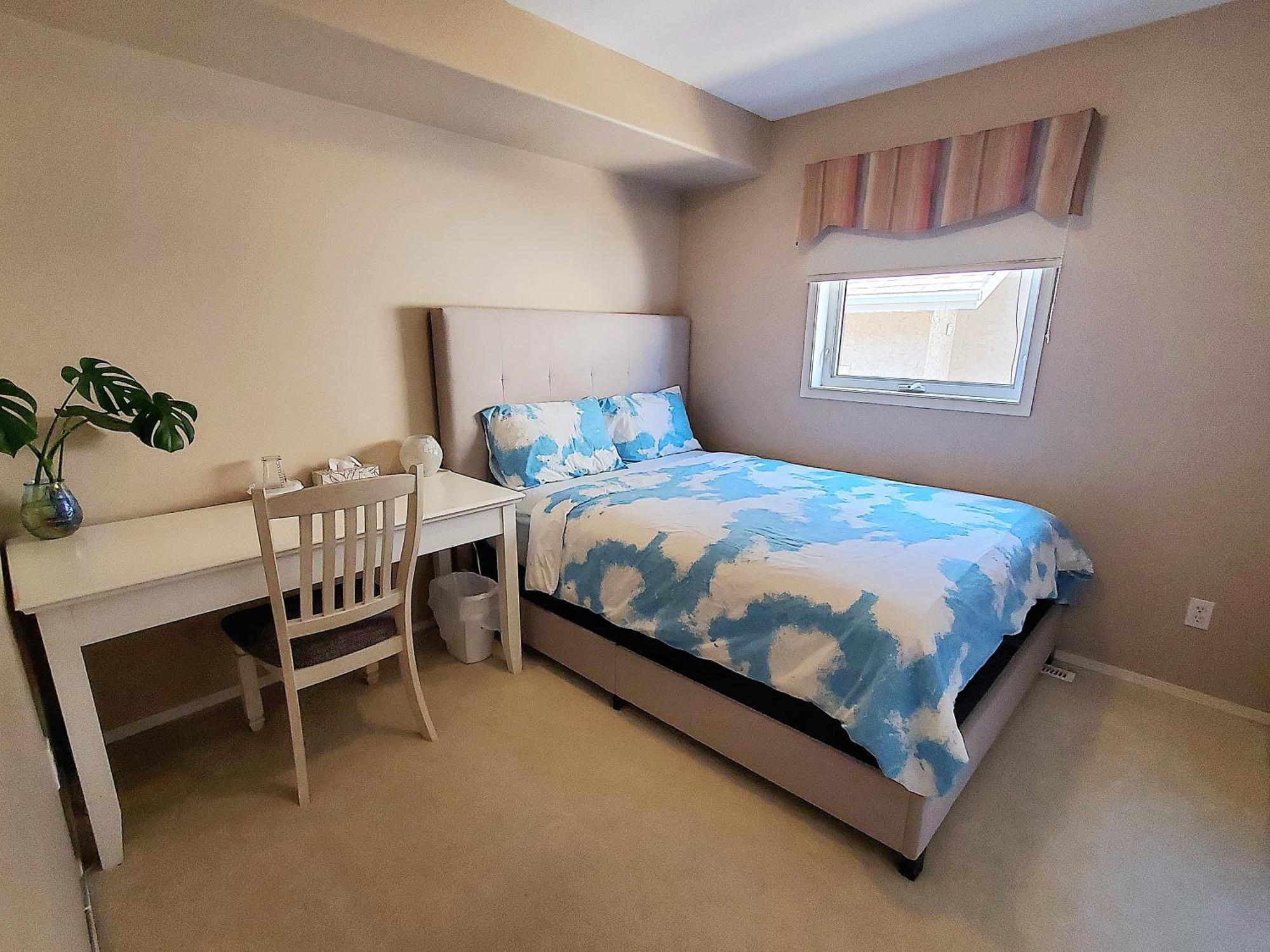 Saskatoon Lashyn Cove Homestay Ngoại thất bức ảnh